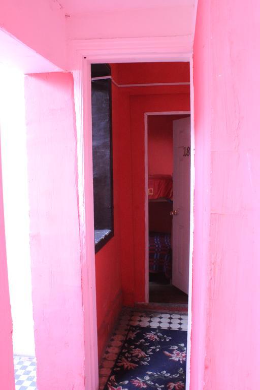 Hostal Barrio Brasil Santiago Luaran gambar